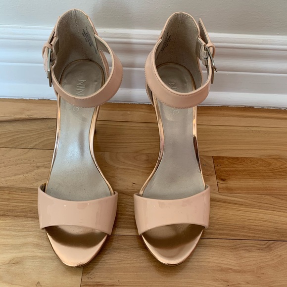Nine & Co Heels - Picture 3 of 11